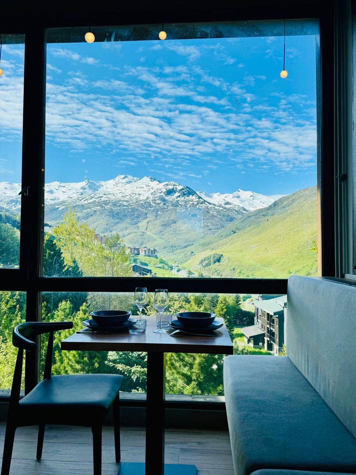 Alpeen Hotel Saint-Martin-de-Belleville Buitenkant foto